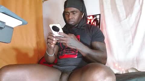 Snapshot of largo_eddy chatting on 4, 10, 2025 Largo eddy online show from 4, 10, 2025