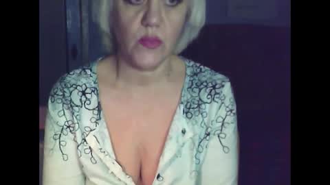 larisaq4ugo24 online show from 25, 1, 2025