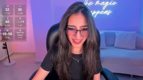 Larisa Smirnov online show from 17, 10, 2025