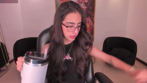 Larisa Smirnov online show from 28, 2, 2026