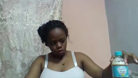 Snapshot of larissa645771 chatting on 3, 6, 2026 larissa645771 online show from 3, 6, 2026