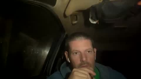 larrythelover23 online show from 10, 4, 2026