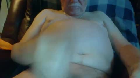 larryw01 online show from 11, 9, 2025