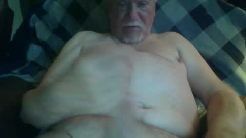 larryw01 online show from 12, 6, 2026