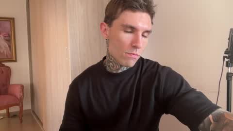 Snapshot of larsskeet chatting on 16, 6, 2026 larsskeet online show from 16, 6, 2026