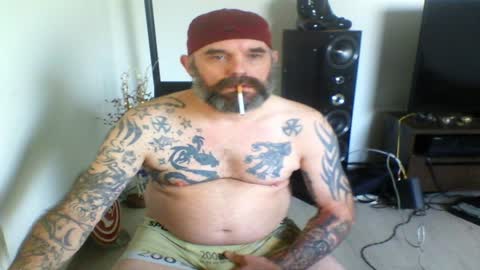 Snapshot of larsvegas1895 chatting on 8, 1, 2025 larsvegas1895 online show from 8, 1, 2025