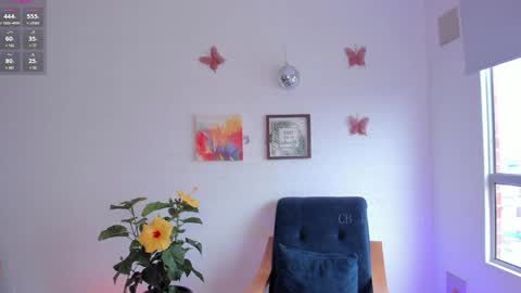 Lary  online show from 8, 2, 2025