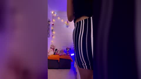 lasexbellaylabestia online show from 1, 5, 2026