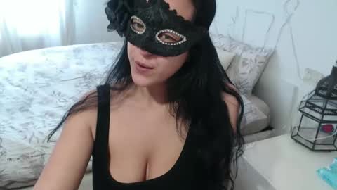 Snapshot of lasolitaauri chatting on 2, 4, 2026 Auri online show from 2, 4, 2026