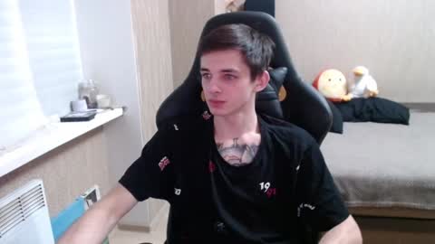 Kenny online show from 4, 12, 2024