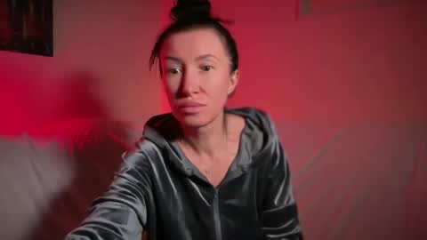 Snapshot of latebloomtati chatting on 20, 4, 2026 Goddess Tati Bangs Fetish online show from 20, 4, 2026