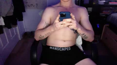 Snapshot of latepleasures chatting on 14, 1, 2025 latepleasures online show from 14, 1, 2025