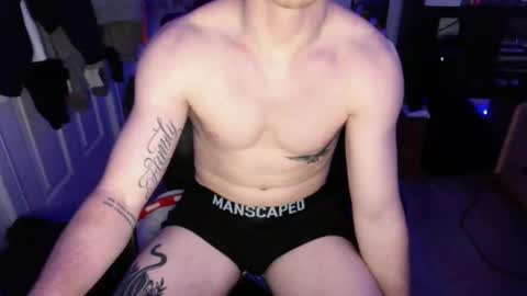 Snapshot of latepleasures chatting on 28, 2, 2025 latepleasures online show from 28, 2, 2025