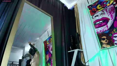 Snapshot of latex_rose_daniels chatting on 27, 2, 2025 ROSE online show from 27, 2, 2025