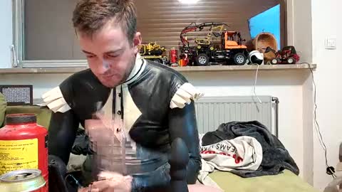 Snapshot of latexmaid69 chatting on 3, 12, 2024 Latexmaid69 online show from 3, 12, 2024