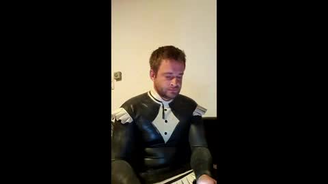 Snapshot of latexmaid69 chatting on 19, 5, 2026 Latexmaid69 online show from 19, 5, 2026