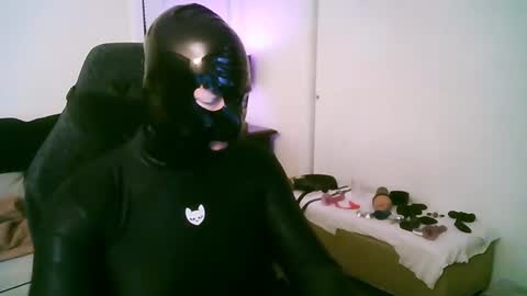 Snapshot of latexminheadroom chatting on 31, 3, 2026 latexminheadroom online show from 31, 3, 2026