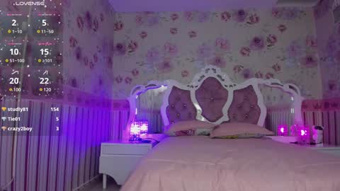 Valeria  online show from 10, 12, 2024