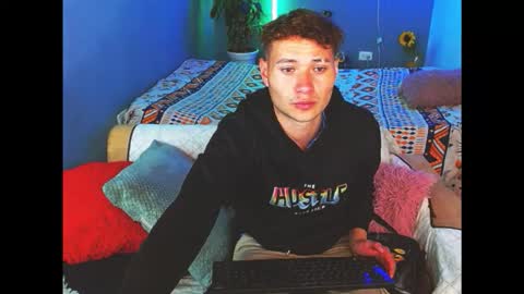 Snapshot of latin_boysxxx_ chatting on 12, 1, 2026 latin_boysxxx_ online show from 12, 1, 2026