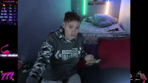 Snapshot of latin_boysxxx_ chatting on 5, 2, 2026 latin_boysxxx_ online show from 5, 2, 2026