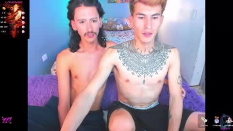 Snapshot of latin_boysxxx_ chatting on 22, 4, 2026 latin_boysxxx_ online show from 22, 4, 2026