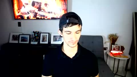 Snapshot of latin_cr7 chatting on 31, 7, 2026 Steven online show from 31, 7, 2026
