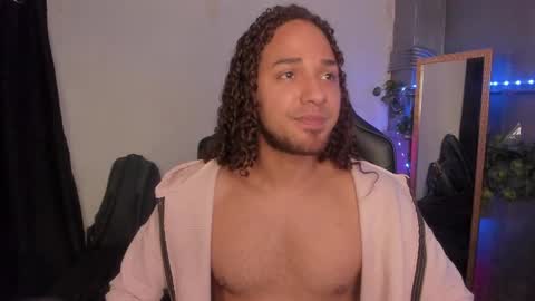 Snapshot of latin_luxury_i chatting on 11, 3, 2025  Free OF online show from 11, 3, 2025