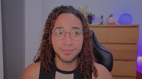 Snapshot of latin_luxury_i chatting on 3, 10, 2025  Free OF online show from 3, 10, 2025