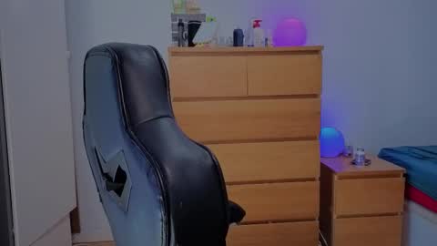 Snapshot of latin_luxury_i chatting on 10, 10, 2025  Free OF online show from 10, 10, 2025