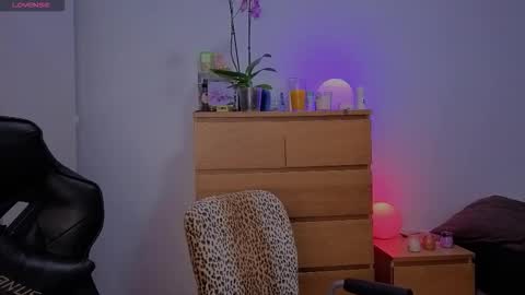 Snapshot of latin_luxury_i chatting on 13, 10, 2025  Free OF online show from 13, 10, 2025