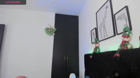 Snapshot of latina_col chatting on 20, 12, 2024 Hanna  online show from 20, 12, 2024