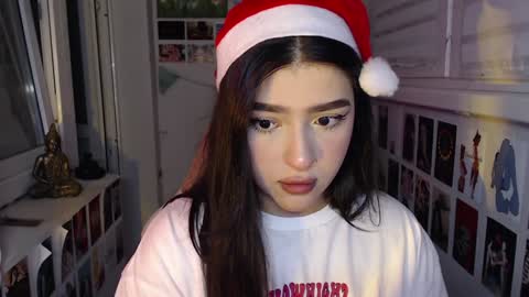 miiiiiiaaaa online show from 25, 12, 2024