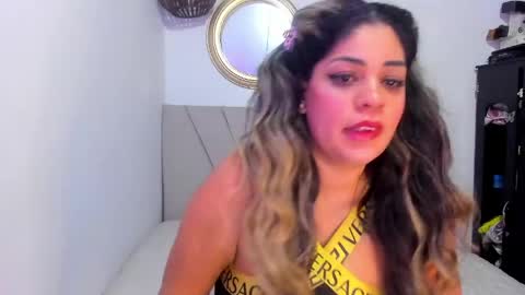 latinamav22 online show from 21, 4, 2026