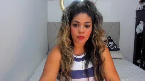 latinamav22 online show from 21, 4, 2026