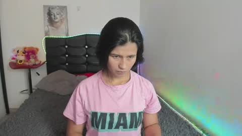 Snapshot of latinaqueen023 chatting on 6, 5, 2026 Luna online show from 6, 5, 2026