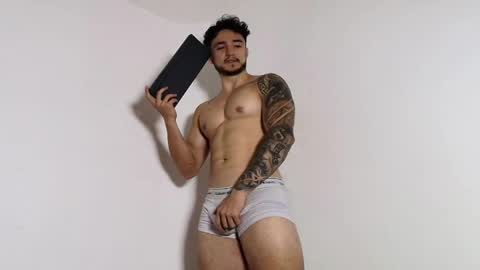 LatinBoyVIP  Colombian online show from 5, 6, 2026