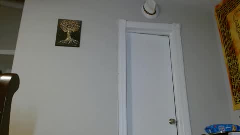 Snapshot of latinfyre chatting on 13, 12, 2025 Chris online show from 13, 12, 2025