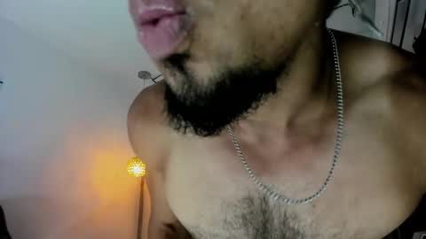 Snapshot of latinhotboys1 chatting on 6, 12, 2024 Zeus online show from 6, 12, 2024