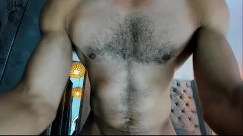 Snapshot of latinhotboys1 chatting on 28, 12, 2024 Zeus online show from 28, 12, 2024