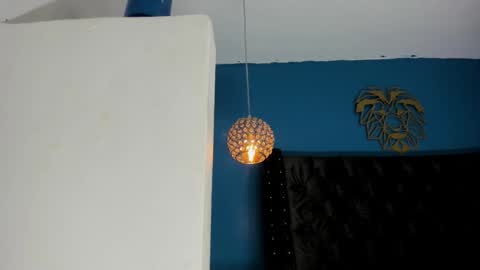 Snapshot of latinhotboys1 chatting on 12, 3, 2025 Zeus online show from 12, 3, 2025