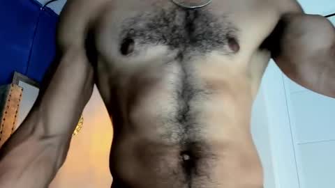 Snapshot of latinhotboys1 chatting on 29, 9, 2025 Zeus online show from 29, 9, 2025