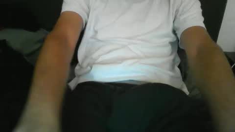 Snapshot of latinman7945 chatting on 20, 3, 2026 latinman7945 online show from 20, 3, 2026