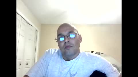 Snapshot of latinoinfla chatting on 25, 12, 2024 latinoinfla online show from 25, 12, 2024
