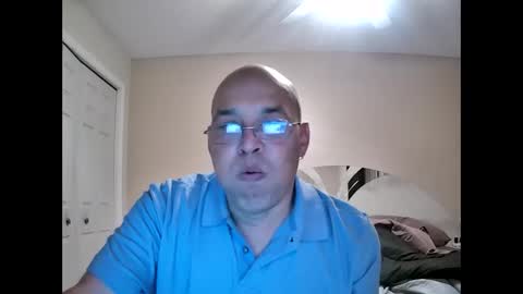 Snapshot of latinoinfla chatting on 2, 2, 2025 latinoinfla online show from 2, 2, 2025