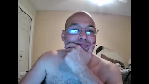 Snapshot of latinoinfla chatting on 4, 2, 2025 latinoinfla online show from 4, 2, 2025