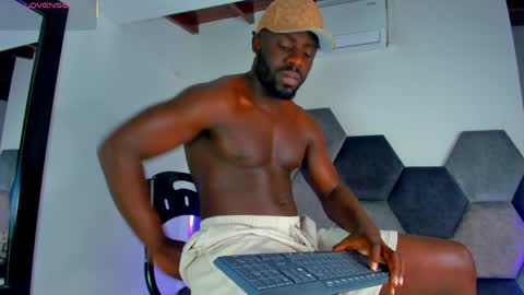 LEANDRO online show from 14, 5, 2026