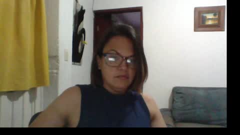 Snapshot of lau16310 chatting on 31, 5, 2026 Laura online show from 31, 5, 2026