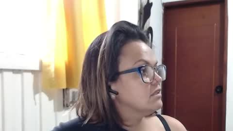 Snapshot of lau16310 chatting on 14, 7, 2026 Laura online show from 14, 7, 2026