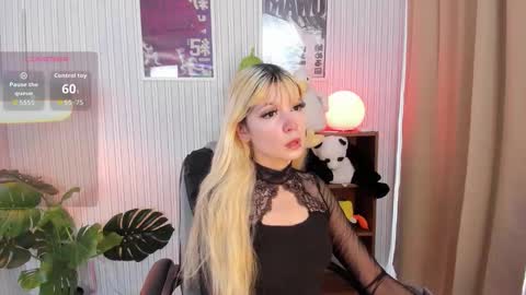 Snapshot of laukyubey1 chatting on 26, 9, 2025 laukyubey1 online show from 26, 9, 2025