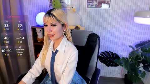 Snapshot of laukyubey1 chatting on 29, 9, 2025 laukyubey1 online show from 29, 9, 2025